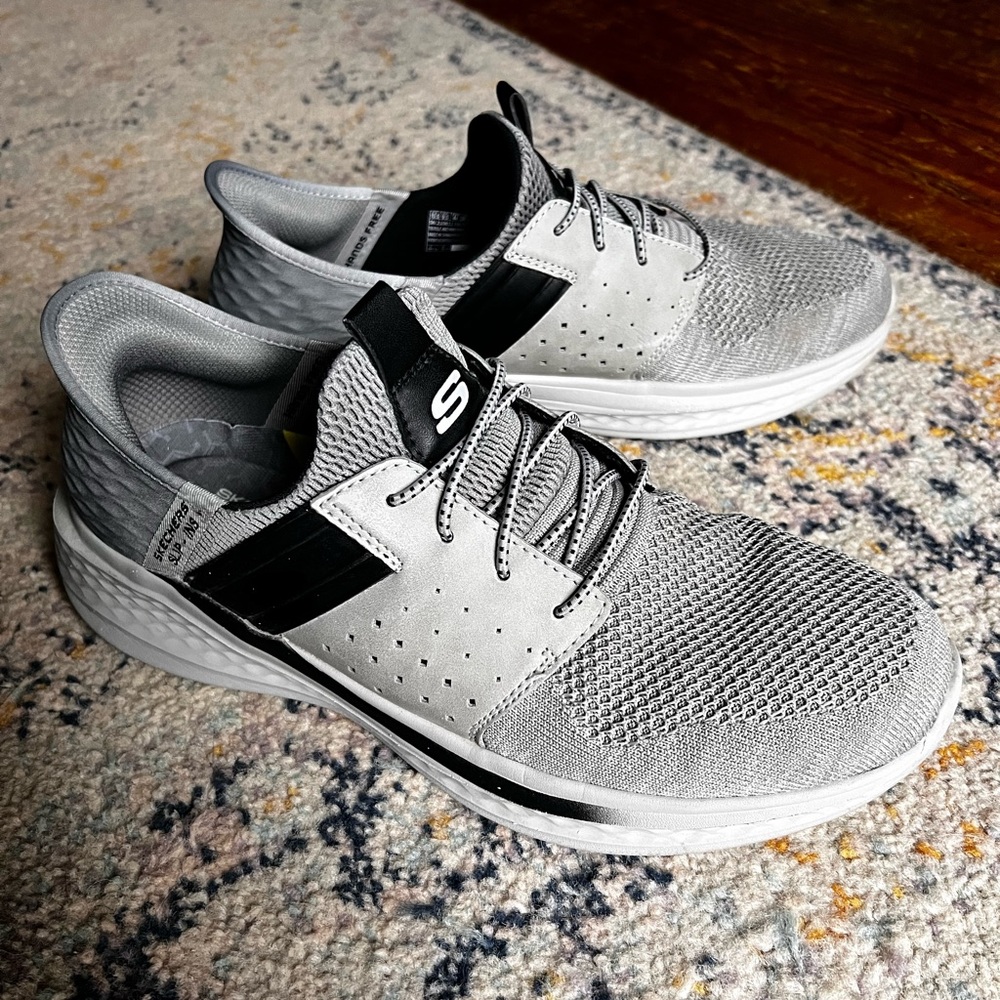 Sketchers Slip-ins Grey and Black